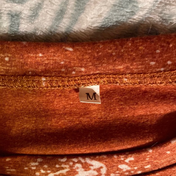 Sanderson Witch Museum Short Sleeve Tee - Picture 5 of 9